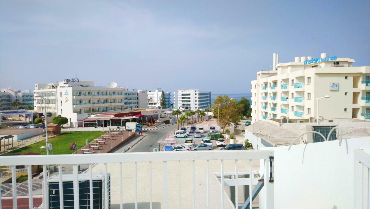 Apartamento Sofia'S Seaview Protaras Exterior foto